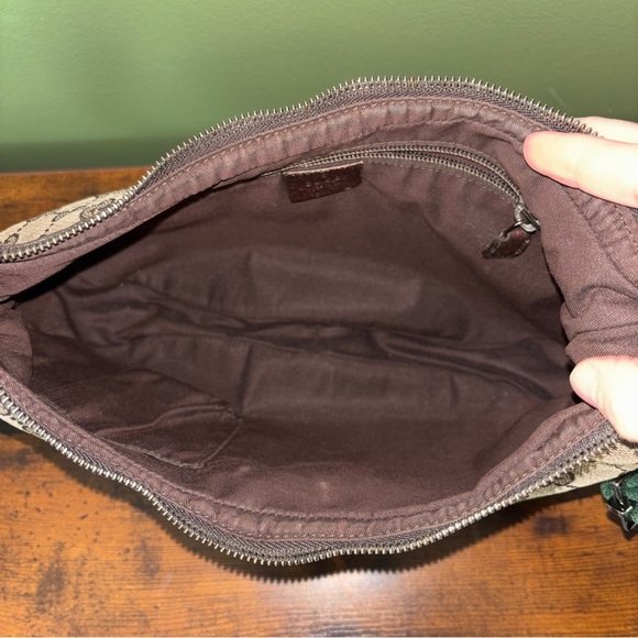 Gucci Vintage Beige and Brown GG Crossbody Bag - Picture 11 of 16